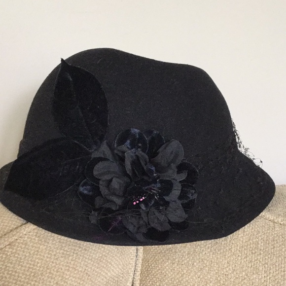 BETMAR vintage wool bucket hat - Picture 3 of 10